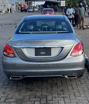 Mercedes-Benz C300 Luxury 4dr RWD Sedan (2.0L 4cyl 7A) 2015 Gray