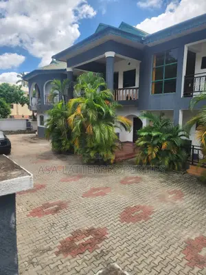 3bdrm Block of Flats in None, Area 11 for rent