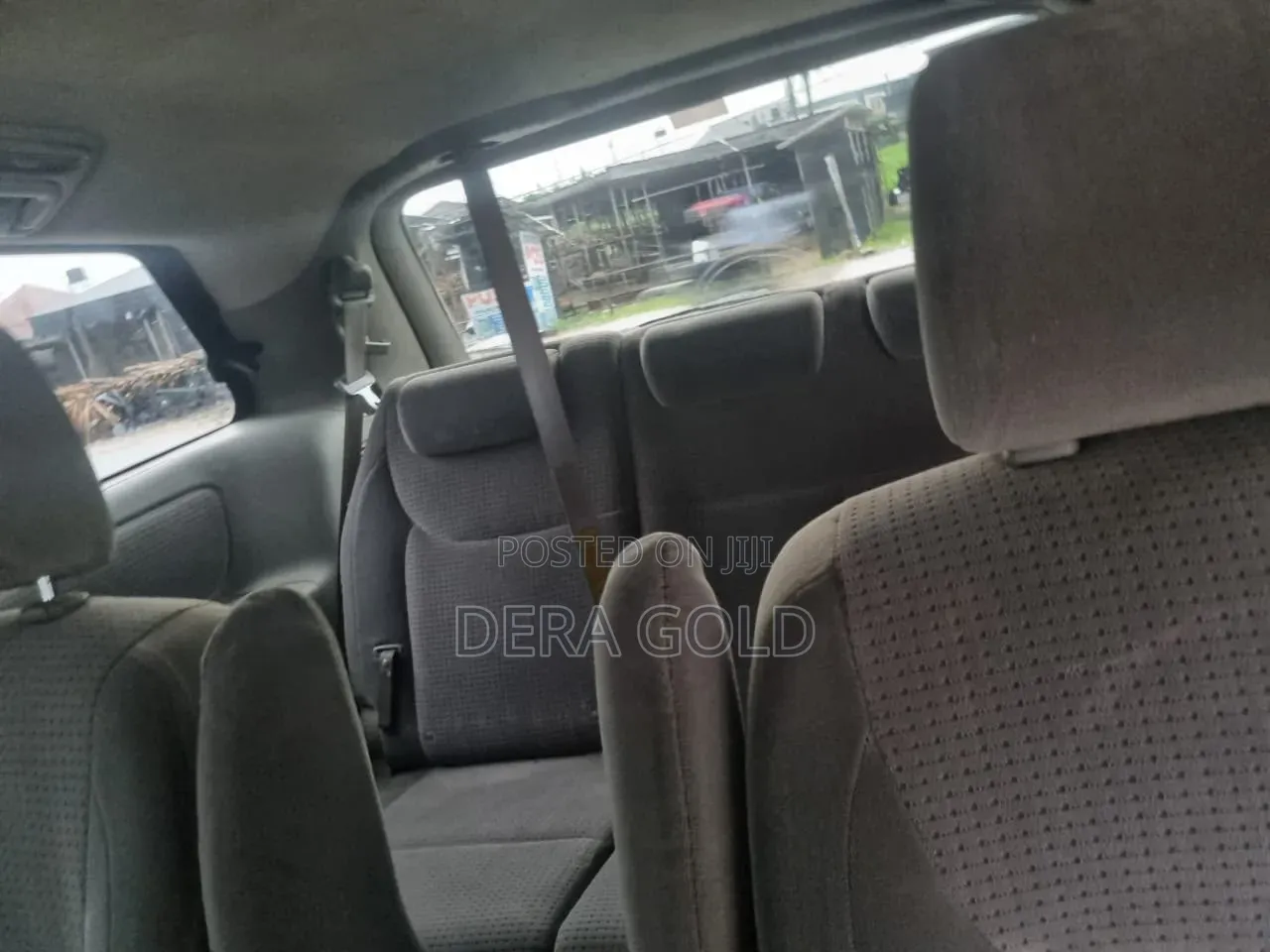 Toyota Sienna 2005 Red