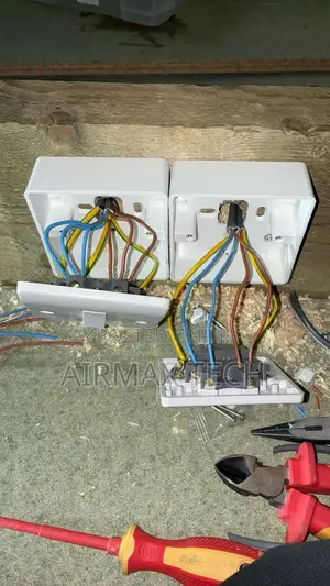 Professional Electrician in Ajah
