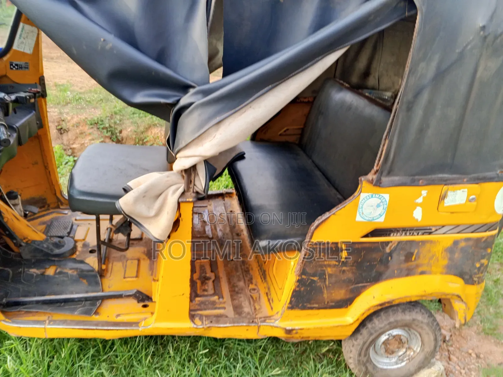 Tricycle 2022 Yellow
