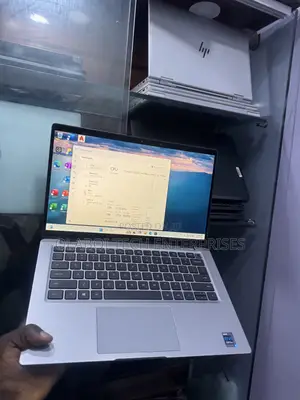Laptop Dell Latitude 7420 16GB Intel Core i5 SSD 512GB