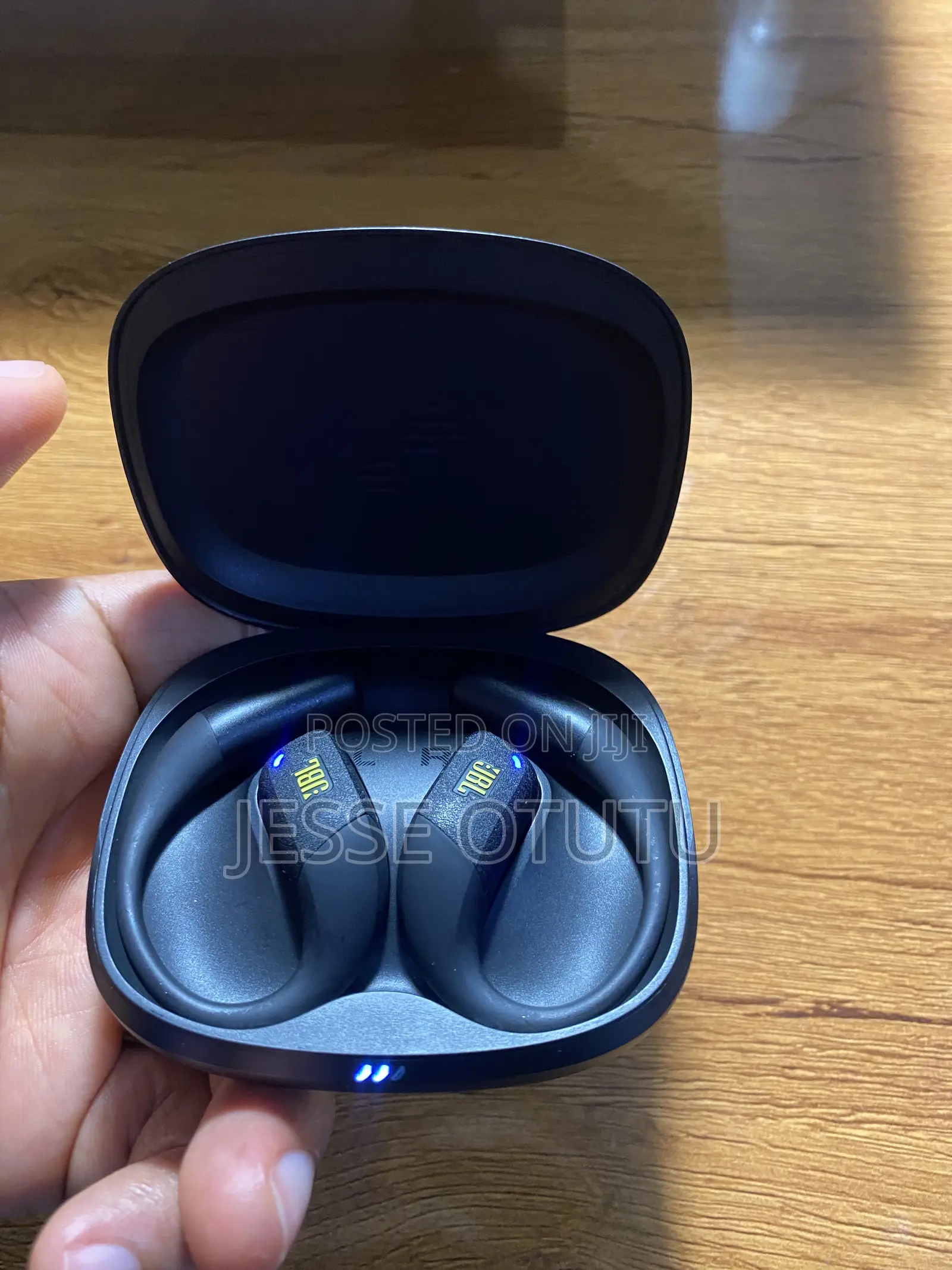 Original JBL Endurance Zone Open-Ear Wireless Earbuds – Black/Lime