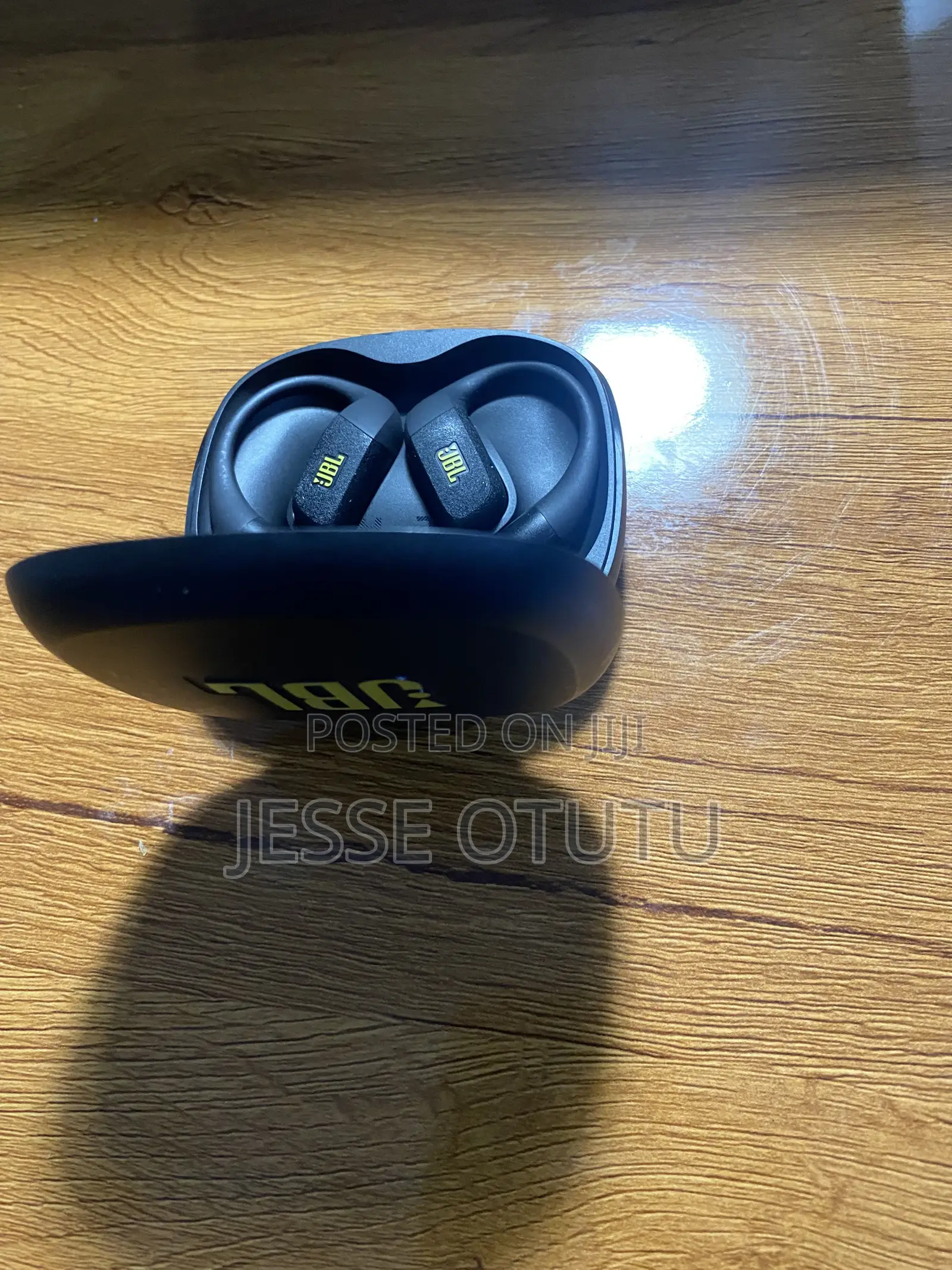 Original JBL Endurance Zone Open-Ear Wireless Earbuds – Black/Lime