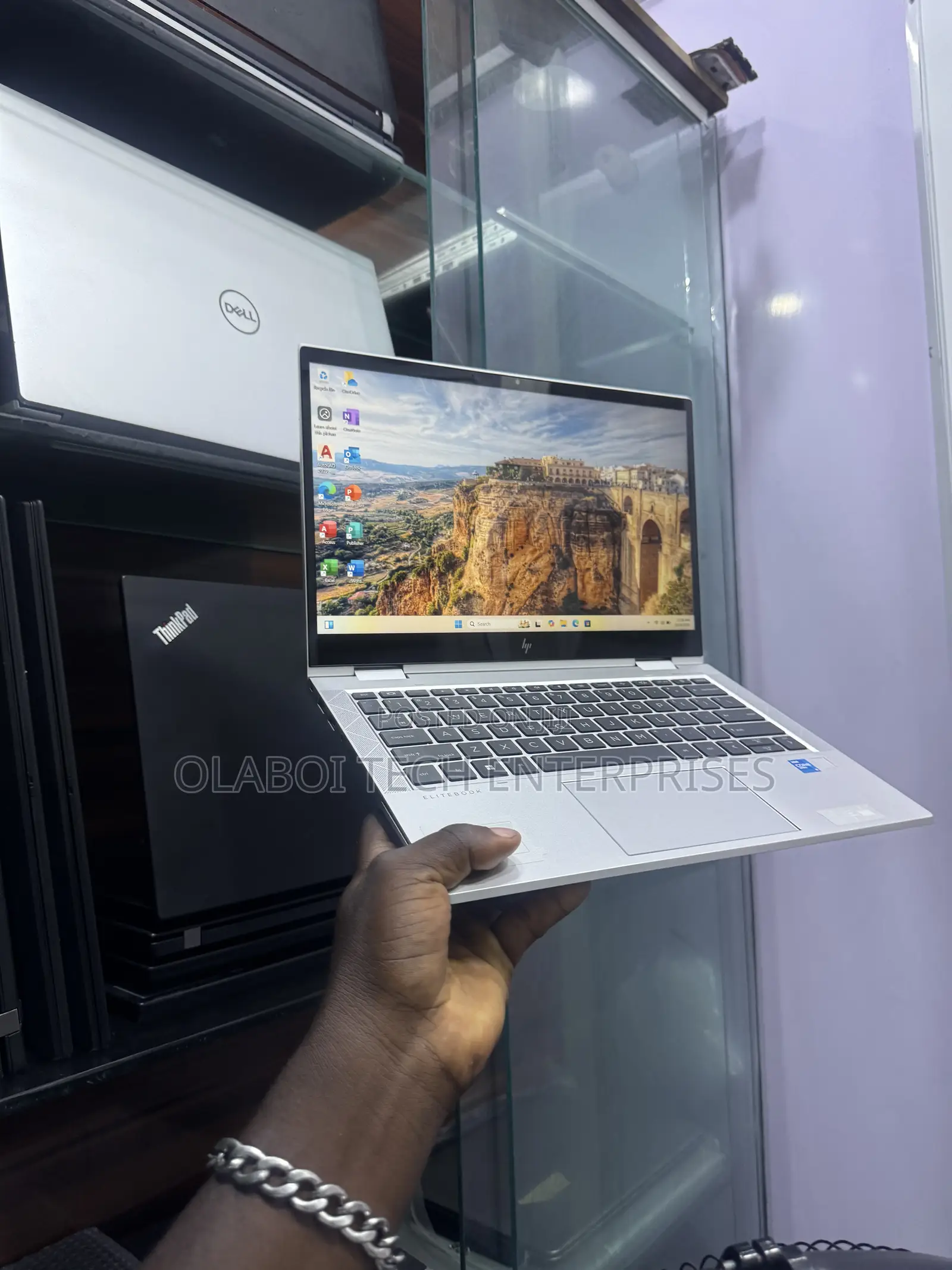 Laptop HP EliteBook 830 G8 16GB Intel Core i5 SSD 256GB