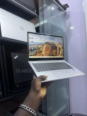 Laptop HP EliteBook 830 G8 16GB Intel Core i5 SSD 256GB