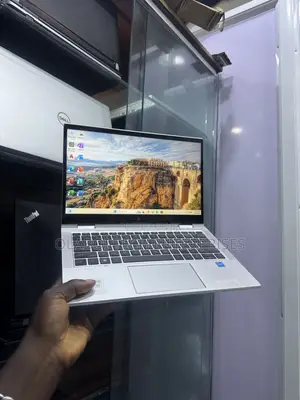 Laptop HP EliteBook 830 G8 16GB Intel Core i5 SSD 256GB