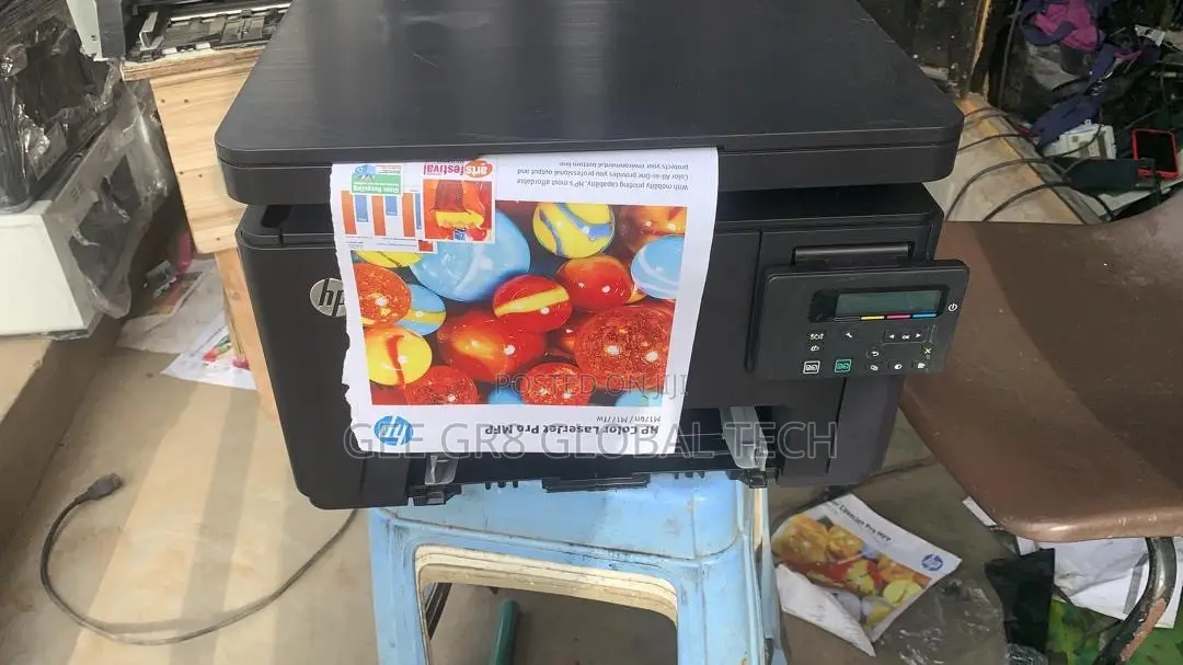HP Color LaserJet M176n