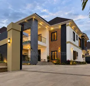 5bdrm Duplex in Karsana for sale