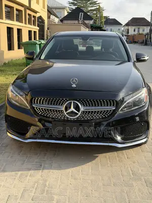 Mercedes-Benz C300 2015 Black