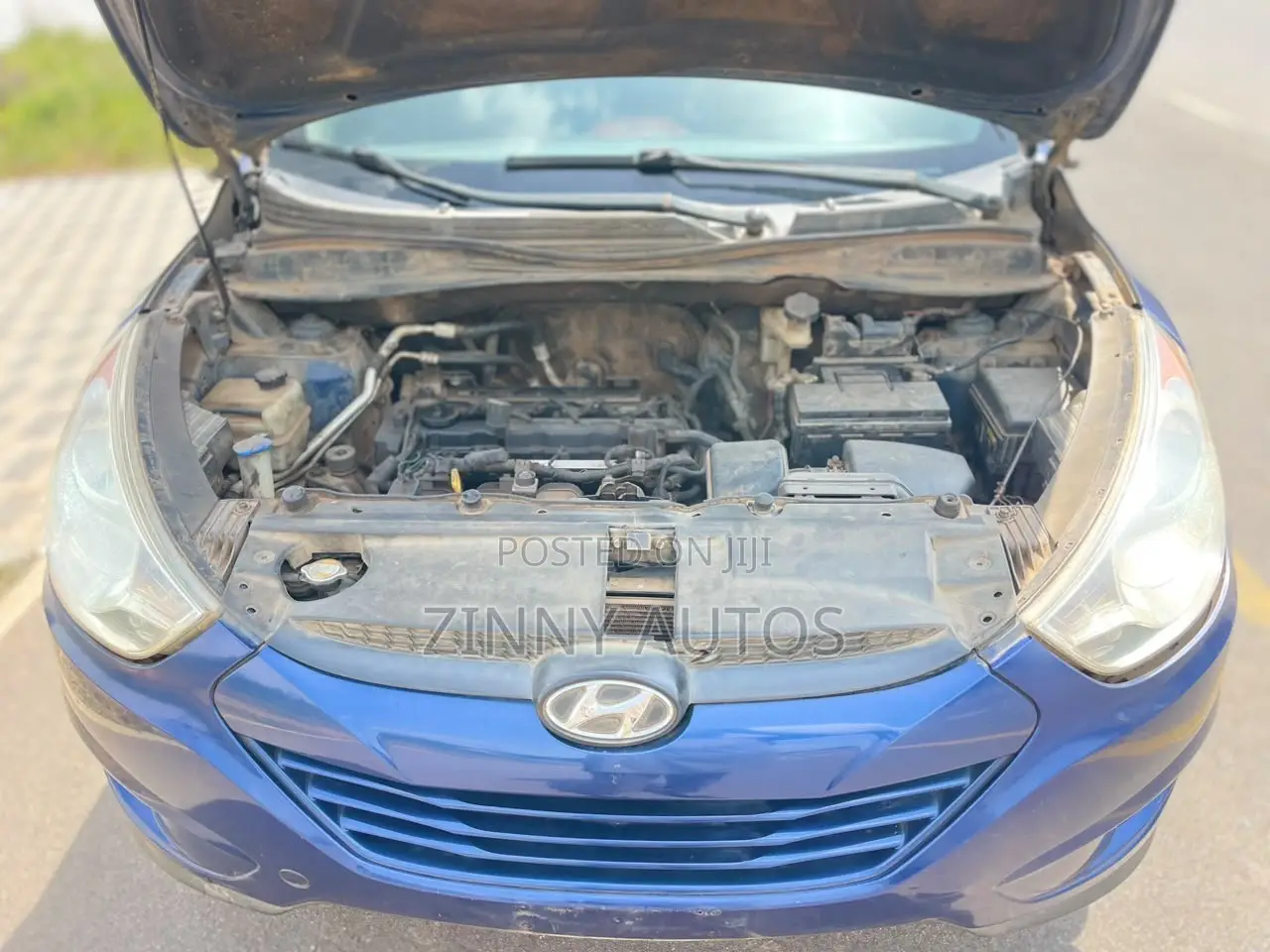 Hyundai Tucson 2012 Blue