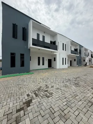 3bdrm Townhouse / Terrace in Olokonla, Off Lekki-Epe Expressway