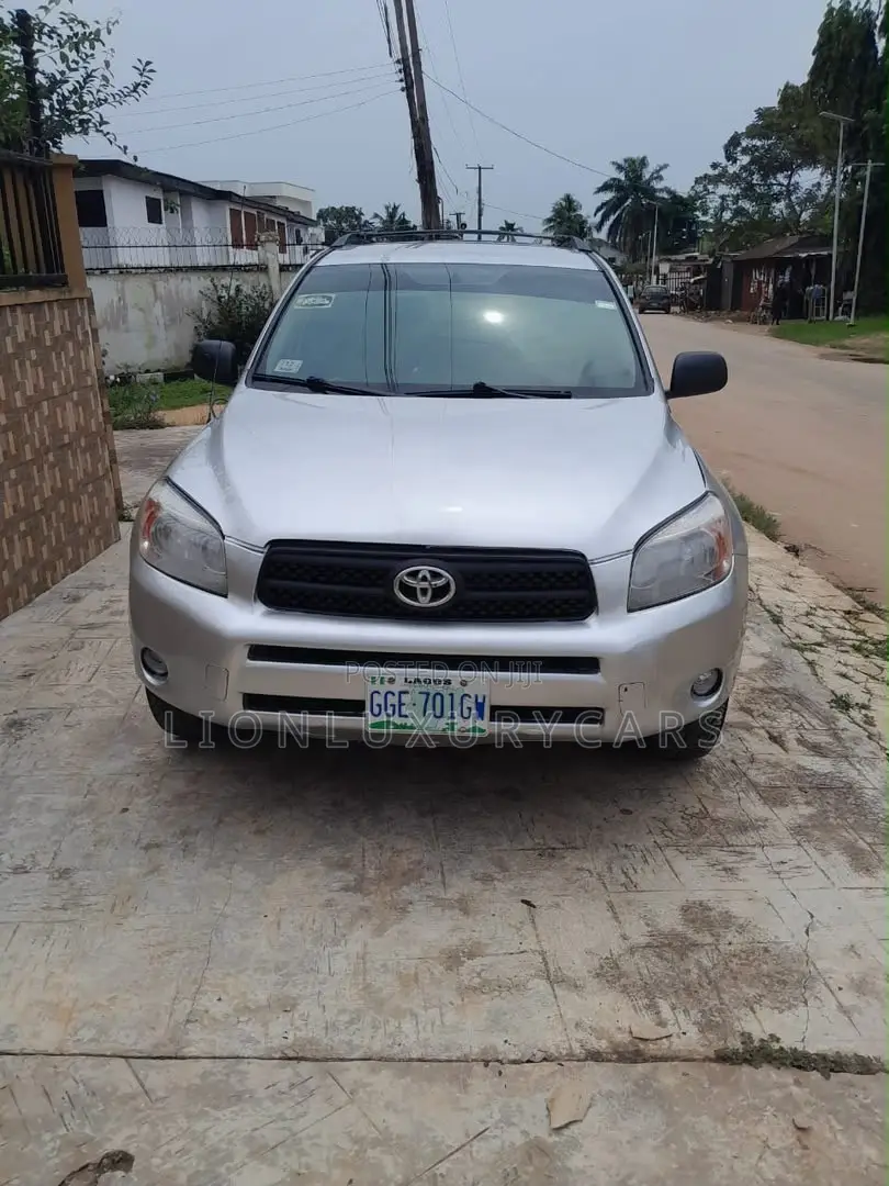 Toyota RAV4 2008 Silver