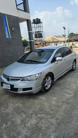 Honda Civic 2006 Silver
