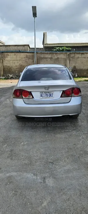 Honda Civic 2006 Silver