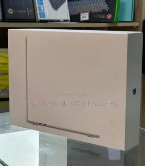 New Laptop Apple MacBook Air 2025 M4 16GB Apple M4 SSD 512GB