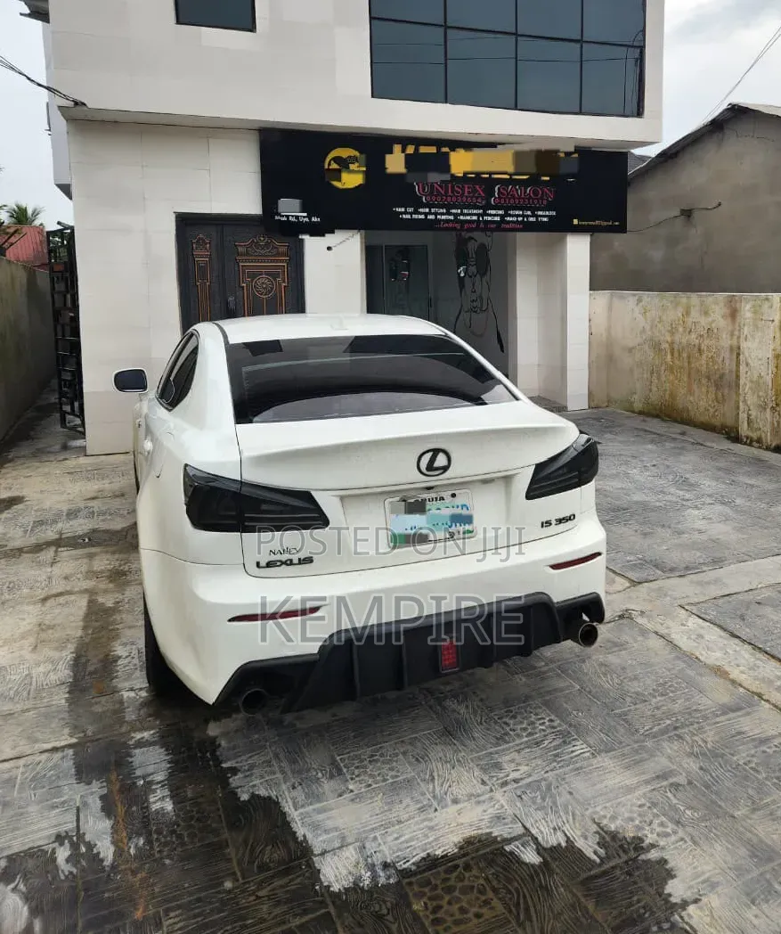Lexus IS 2012 White