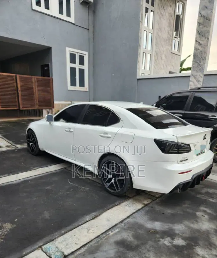 Lexus IS 2012 White