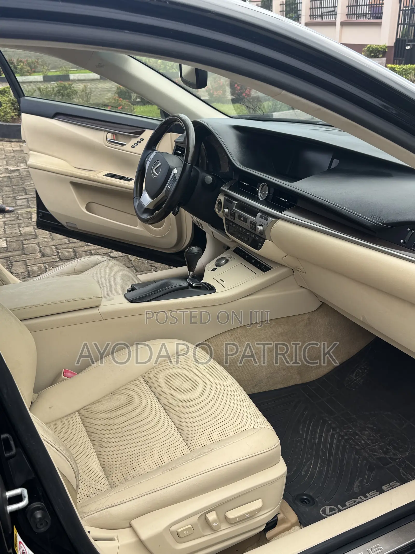 Lexus ES 2015 Black