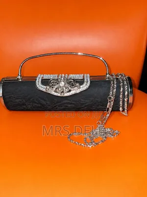 Elegant Black Evening Clutch Bag With Silver Rhinestone Handle & Chain