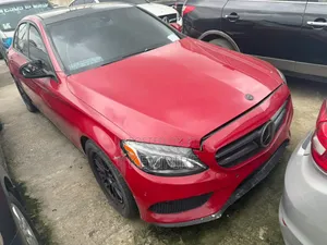 Mercedes-Benz C300 2015 Red