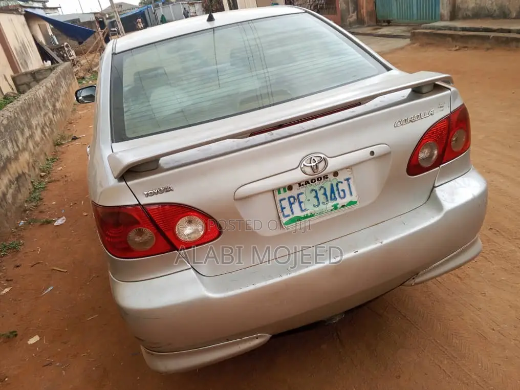 Toyota Corolla S 2006 Silver