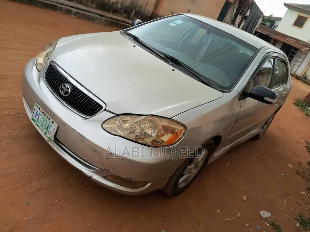 Toyota Corolla S 2006 Silver