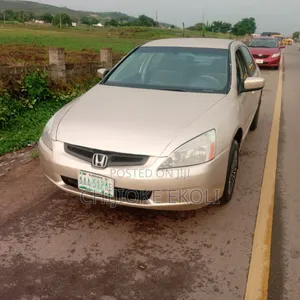 Honda Acty 2004 Gold
