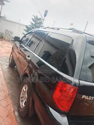 Honda Pilot 2005 Black