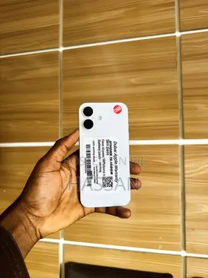 Apple iPhone 16 128 GB White