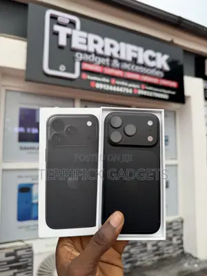 New Apple iPhone 18 Pro 256 GB Black