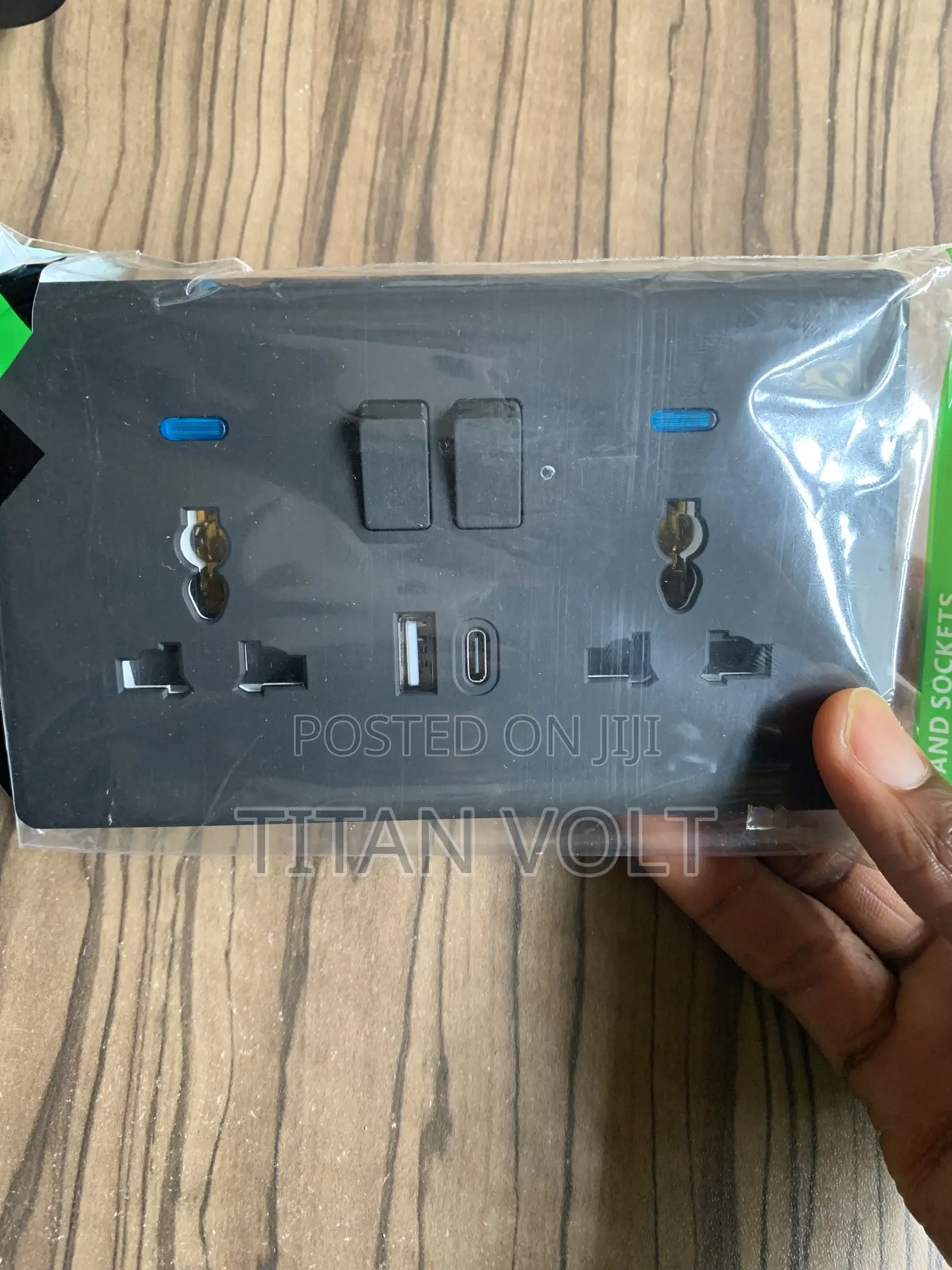 Double Socket USB/Type C