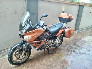Honda 2010 Orange