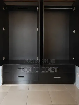 4 Doors Wardrobe