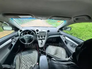 Toyota Matrix 2010 Silver