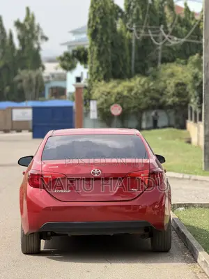Toyota Corolla 2019 Red