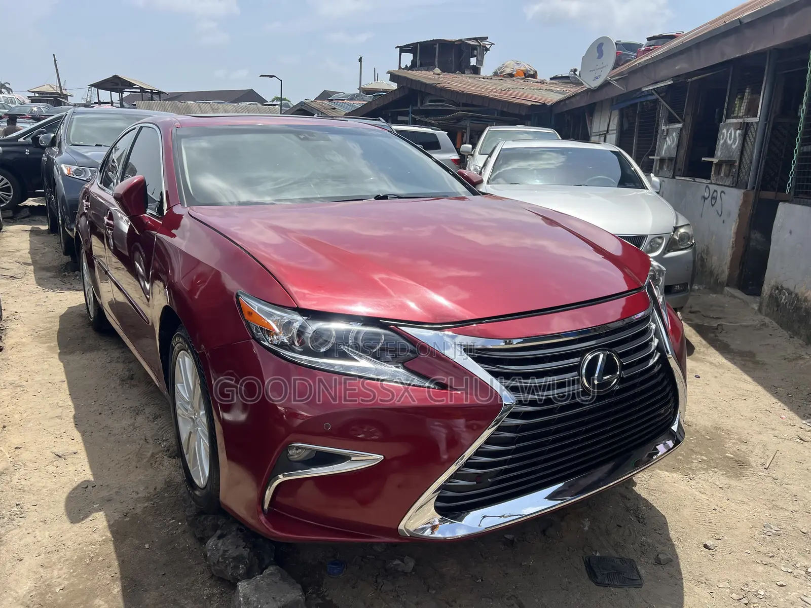 Lexus ES 2014 Red