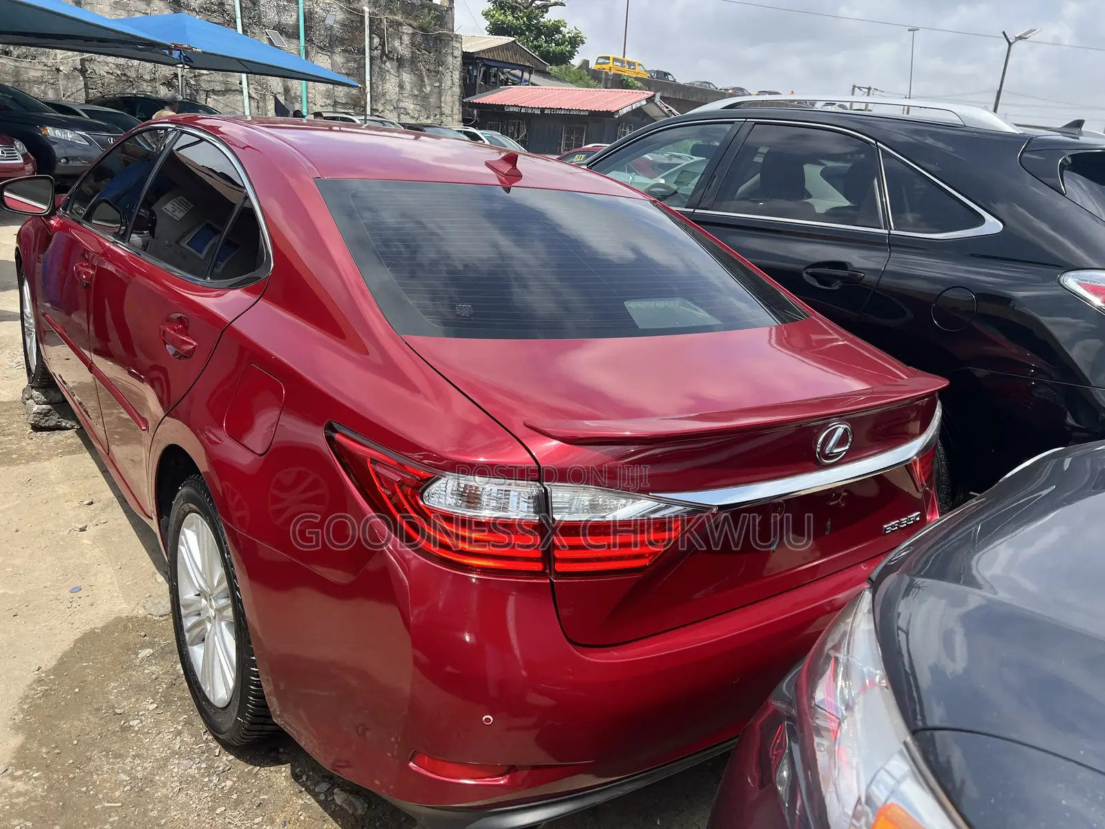 Lexus ES 2014 Red
