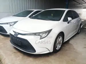Toyota Corolla 2022 White