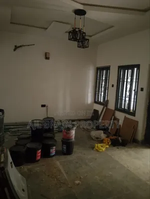 2bdrm Block of Flats in Rock Ville Estate, Dawaki for rent