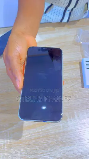 Apple iPhone 11 128 GB White