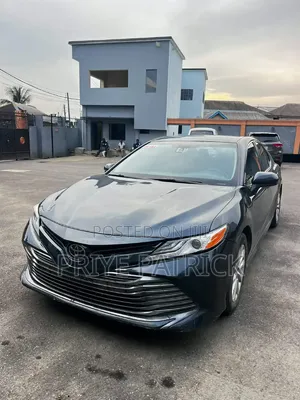 Toyota Camry 2018 Black