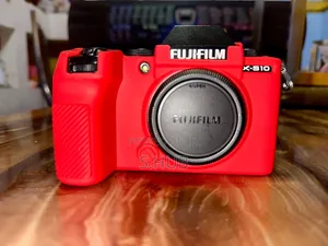 Fujifim-Xs10 With Lens
