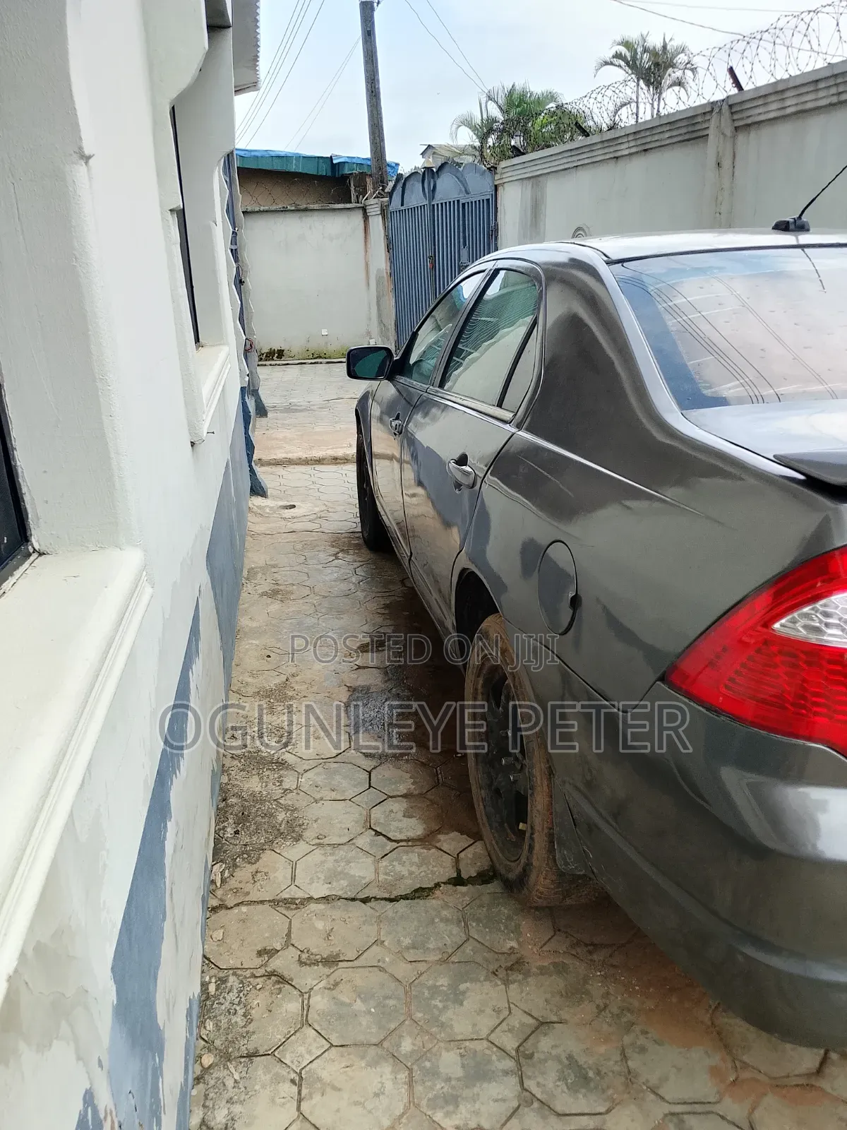 Ford Fusion S 2012 Gray