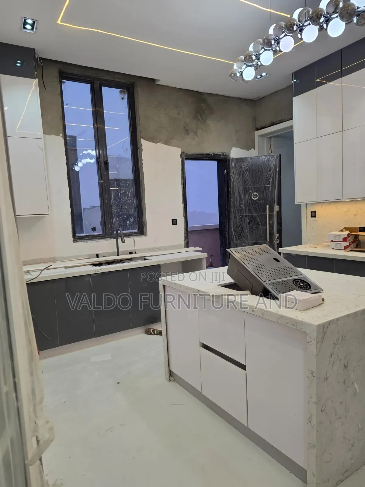 Luxury Kitchen Cabinet