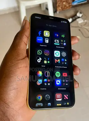 Apple iPhone 11 128 GB Yellow