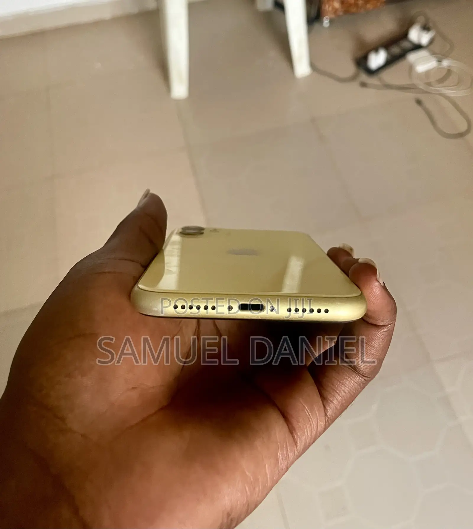 Apple iPhone 11 128 GB Yellow