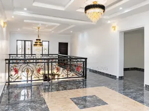 5bdrm Duplex in Kolapo Ishola Gra, Akobo for rent