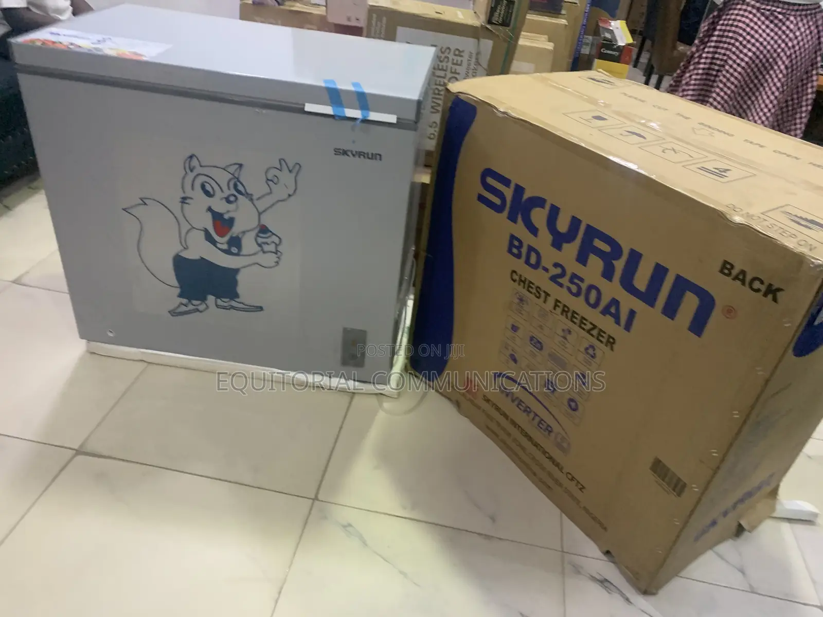 SKYRUN BD-250AI 200-Litre Freezer for Everyday Use