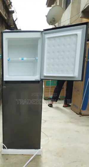 Skyrun BCD-145A Fridge for Home Convenience